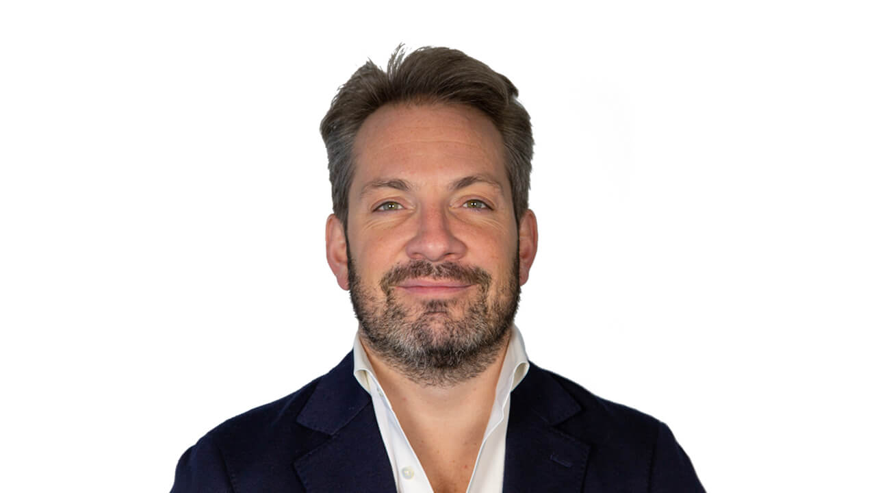 Image of Max Hilton, Co-CEO at Peregrine Communications